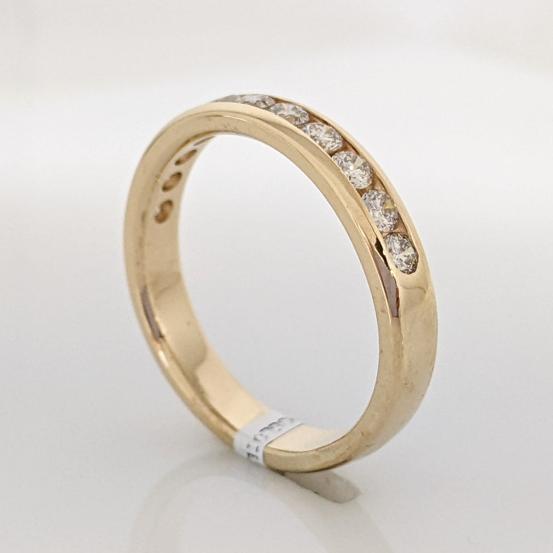 14K .55 CARAT TOTAL WEIGHT SI2 I DIAMOND ROUND (11) ESTATE CHANNEL SET BAND 3.9 GRAMS