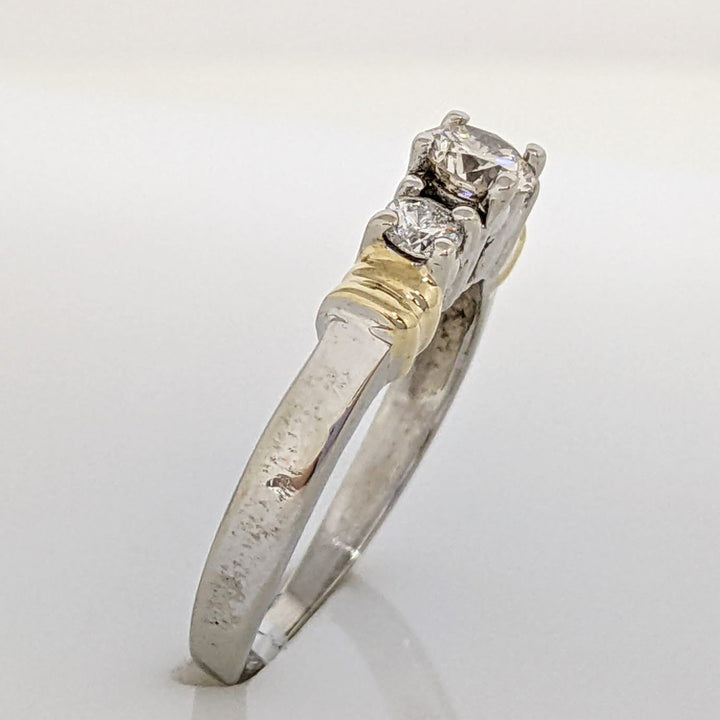 14K TWO-TONE .50 CARAT TOTAL WEIGHT SI1 I-L DIAMOND ROUND (3) TRINITY ESTATE RING 2.6 GRAMS