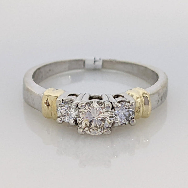 14K TWO-TONE .50 CARAT TOTAL WEIGHT SI1 I-L DIAMOND ROUND (3) TRINITY ESTATE RING 2.6 GRAMS