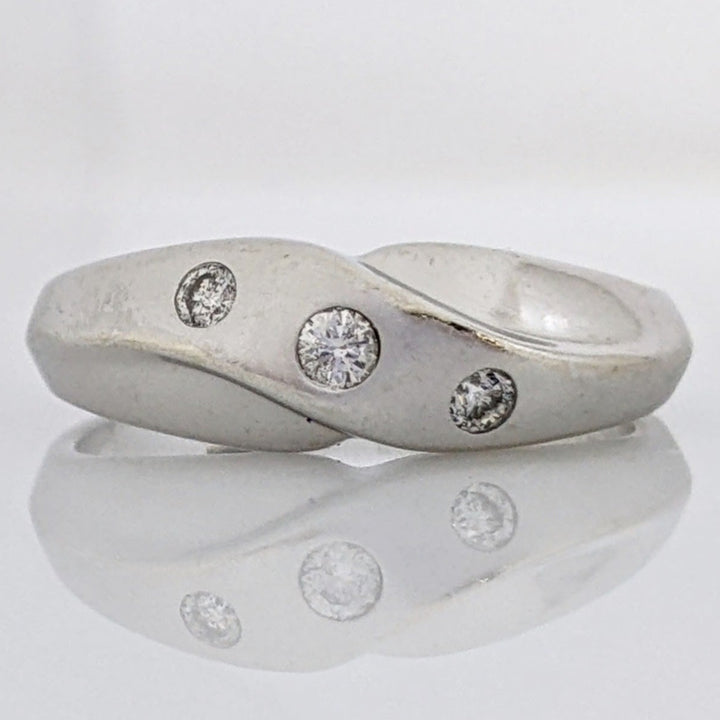 14K WHITE DIAMOND ROUND (3) BEAD SET POLISHED/BRUSHED ESTATE BAND 3.1 GRAMS