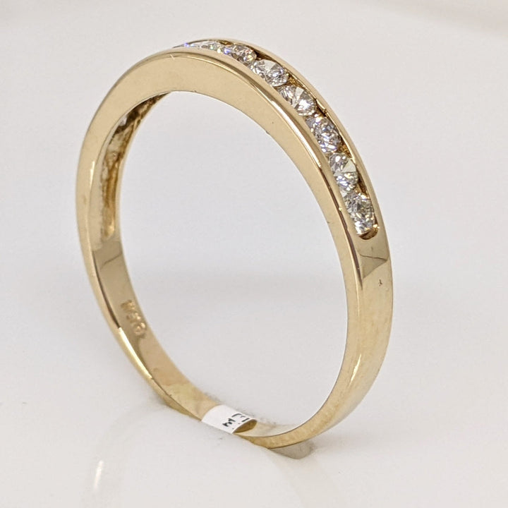 14K .44 CARAT TOTAL WEIGHT SI1 I DIAMOND ROUND (11) ESTATE CHANNEL BAND 1.9 GRAMS