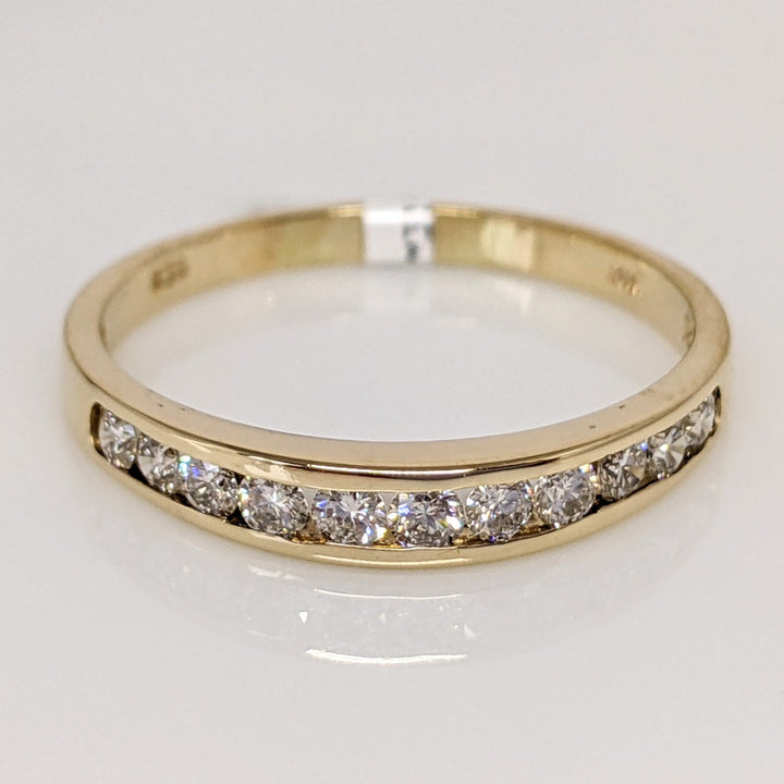 14K .44 CARAT TOTAL WEIGHT SI1 I DIAMOND ROUND (11) ESTATE CHANNEL BAND 1.9 GRAMS