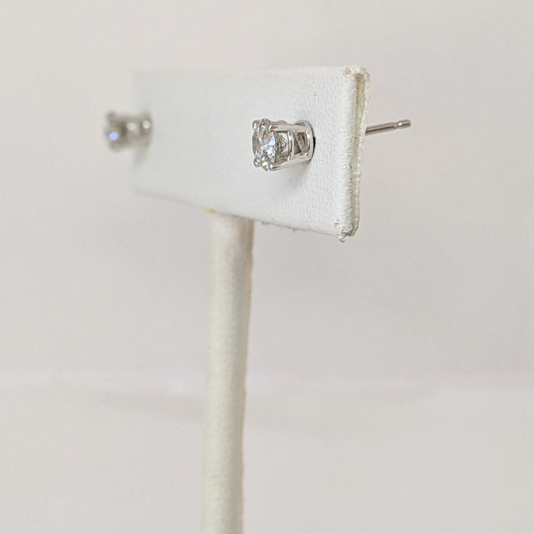 14K WHITE .68 CARAT TOTAL WEIGHT I1 G DIAMOND ROUND (2) ESTATE STUD EARRINGS 0.8 GRAMS