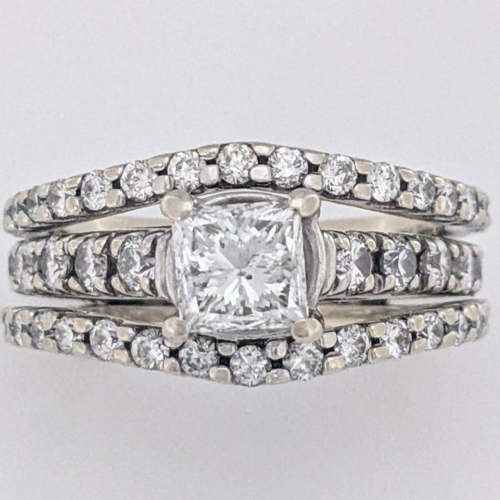 14K WHITE 1.24 CARAT TOTAL WEIGHT SI2 I DIAMOND PRINCESS CUT (1) WITH (44) ROUND RING/ JACKET ESTATE SET 5.5 GRAMS