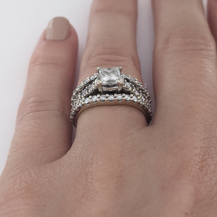 14K WHITE 1.24 CARAT TOTAL WEIGHT SI2 I DIAMOND PRINCESS CUT (1) WITH (44) ROUND RING/ JACKET ESTATE SET 5.5 GRAMS