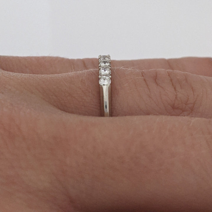 14K WHITE .20 CARAT TOTAL WEIGHT SI1 H DIAMOND ROUND (6) PRONG SET ESTATE BAND 2.0 GRAMS