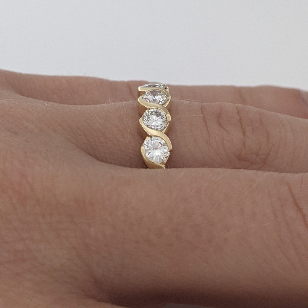 14K .88 CARAT TOTAL WEIGHT SI1 H DIAMOND ROUND (5) HALF-BEZEL SWIRL ESTATE BAND 2.4 GRAMS