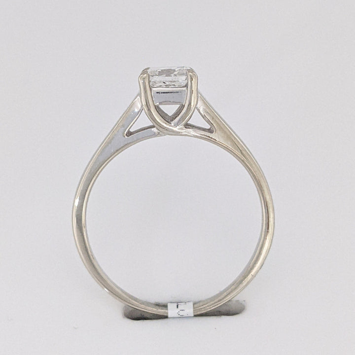 14K WHITE .59 CARAT TOTAL I1 F DIAMOND PRINCESS CUT ESTATE RING 2.2 GRAMS