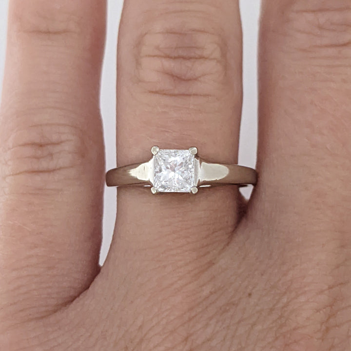 14K WHITE .59 CARAT TOTAL I1 F DIAMOND PRINCESS CUT ESTATE RING 2.2 GRAMS