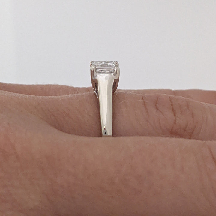 14K WHITE .59 CARAT TOTAL I1 F DIAMOND PRINCESS CUT ESTATE RING 2.2 GRAMS