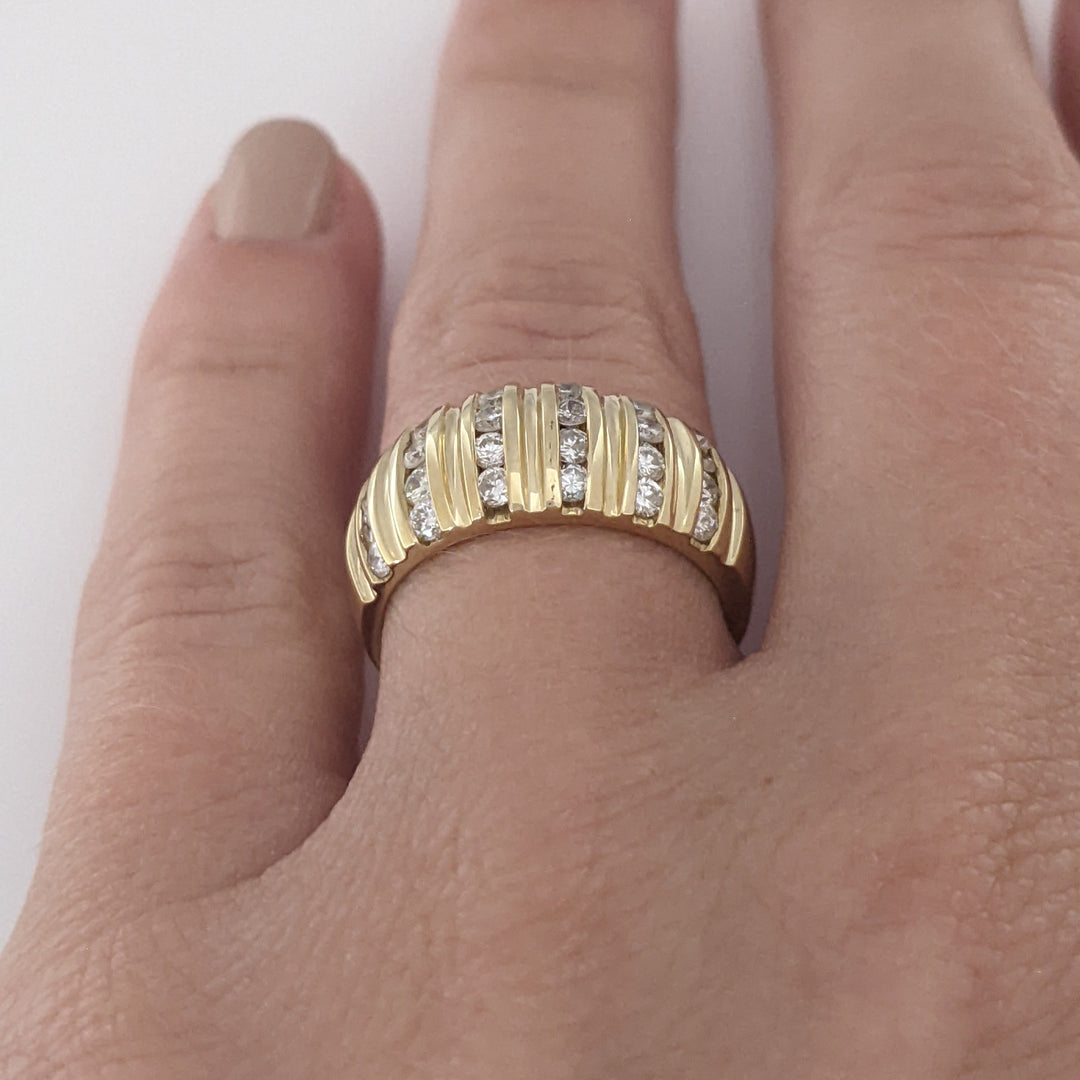 14K .65 CARAT TOTAL WEIGHT SI2 H-I DIAMOND ROUND (24) 6-ROW CHANNEL SET ESTATE BAND 6.3 GRAMS
