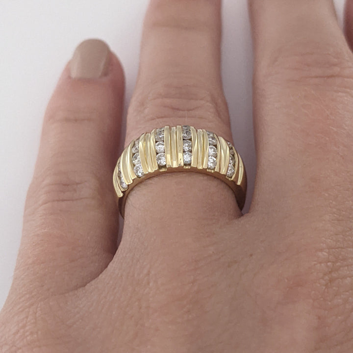 14K .65 CARAT TOTAL WEIGHT SI2 H-I DIAMOND ROUND (24) 6-ROW CHANNEL SET ESTATE BAND 6.3 GRAMS
