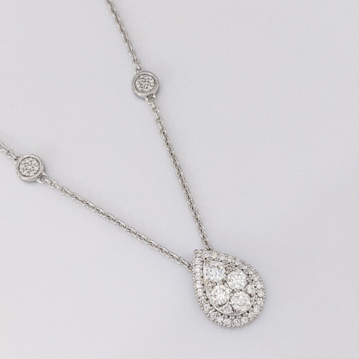 14K WHITE .42 CARAT TOTAL WEIGHT SI1 H-J DIAMOND ROUND (62) HALO PEAR ESTATE NECKLACE 3.7 GRAMS