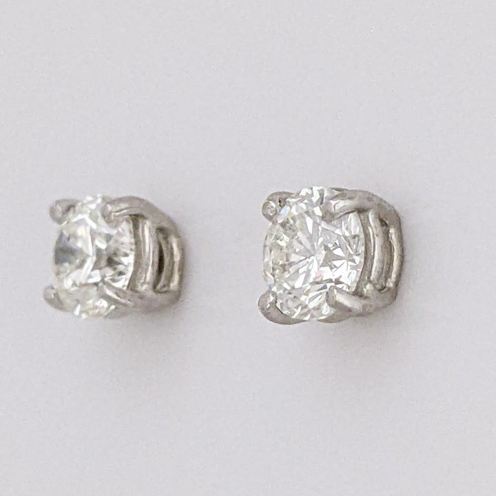 14K WHITE .90 CARAT TOTAL WEIGHT SI2 H DIAMOND ROUND (2) ESTATE STUD EARRINGS 1.0 GRAMS