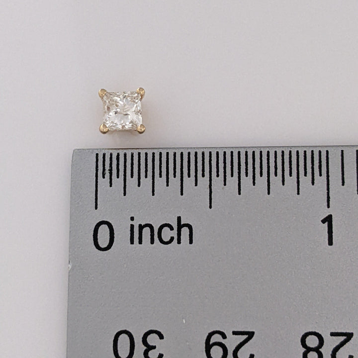 14K .88 CARAT TOTAL WEIGHT I1 H DIAMOND PRINCESS CUT (2) ESTATE STUD EARRINGS 1.2 GRAMS