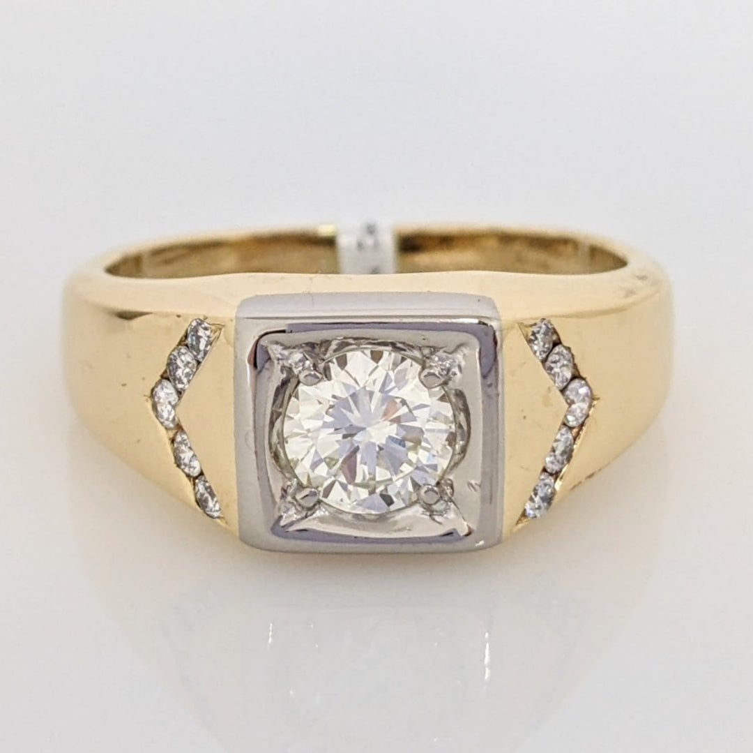 18K TWO TONE .98 CARAT TOTAL WEIGHT VS2 I DIAMOND ROUND (11) ESTATE RING 10. GRAMS