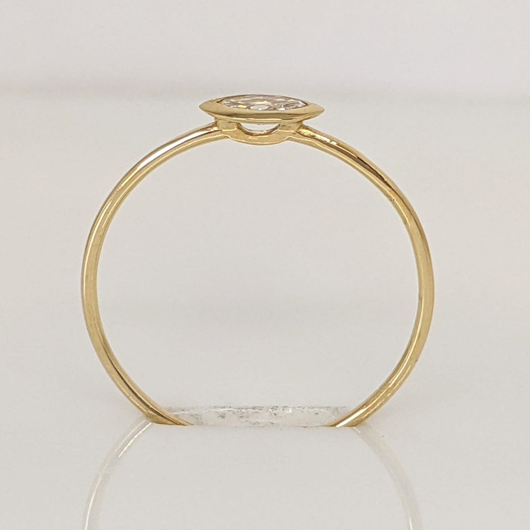 14K .14 CARAT TOTAL SI1 I DIAMOND MARQUISE BEZEL DAINTY ESTATE RING 0.5 GRAMS