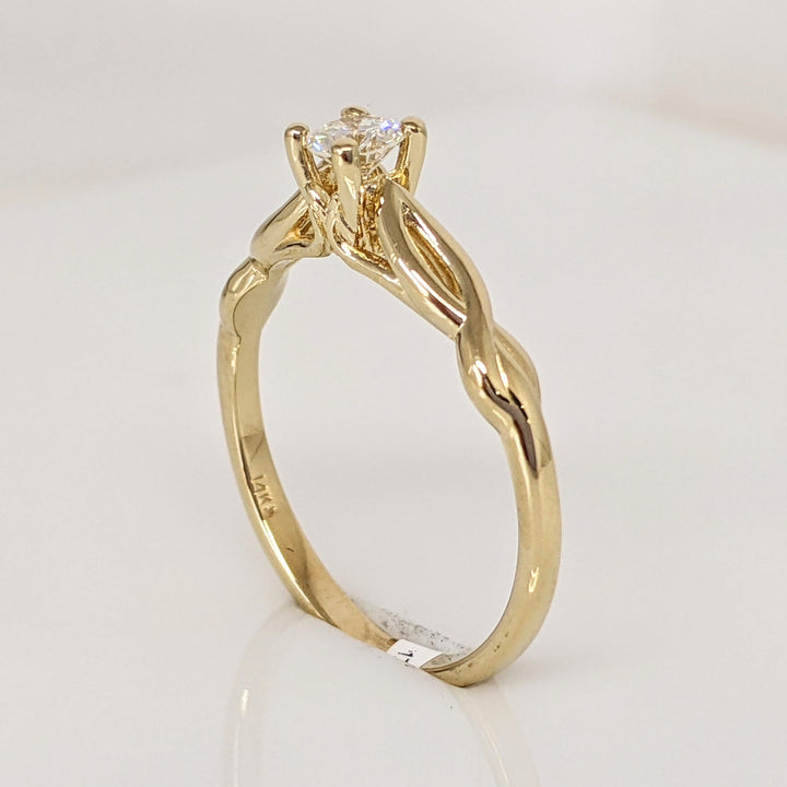 14K .22 CARAT TOTAL VS2 G DIAMOND ROUND TWIST MOUNTING ESTATE RING 2.4 GRAMS