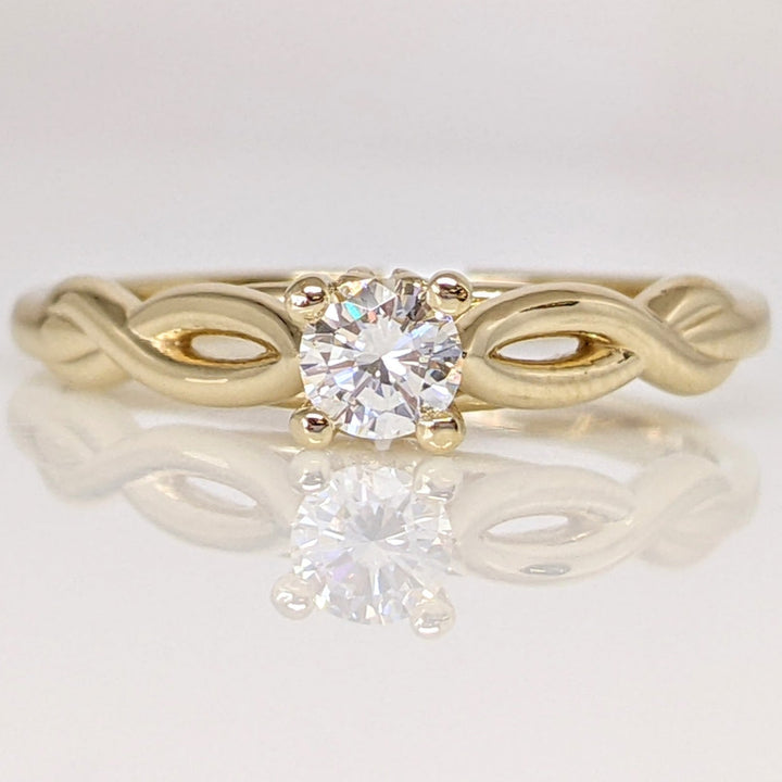 14K .22 CARAT TOTAL VS2 G DIAMOND ROUND TWIST MOUNTING ESTATE RING 2.4 GRAMS