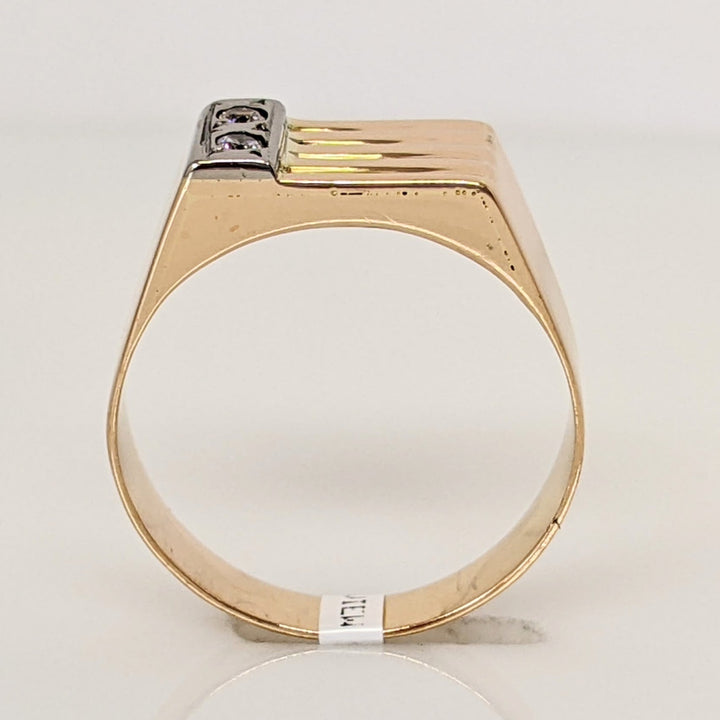 14K .03 CARAT TOTAL WEIGHT DIAMOND ROUND (2) RIBBED TOP ESTATE RING 2.6 GRAMS