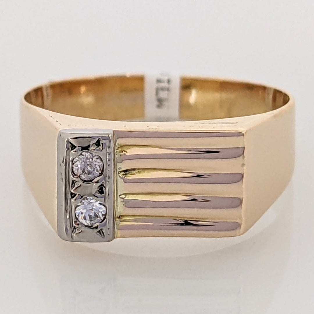 14K .03 CARAT TOTAL WEIGHT DIAMOND ROUND (2) RIBBED TOP ESTATE RING 2.6 GRAMS