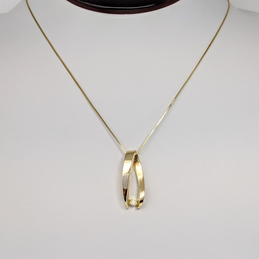 14K .06 CARAT TOTAL I1 H DIAMOND ROUND FREE FORM ESTATE PENDANT & CHAIN 6.9 GRAMS