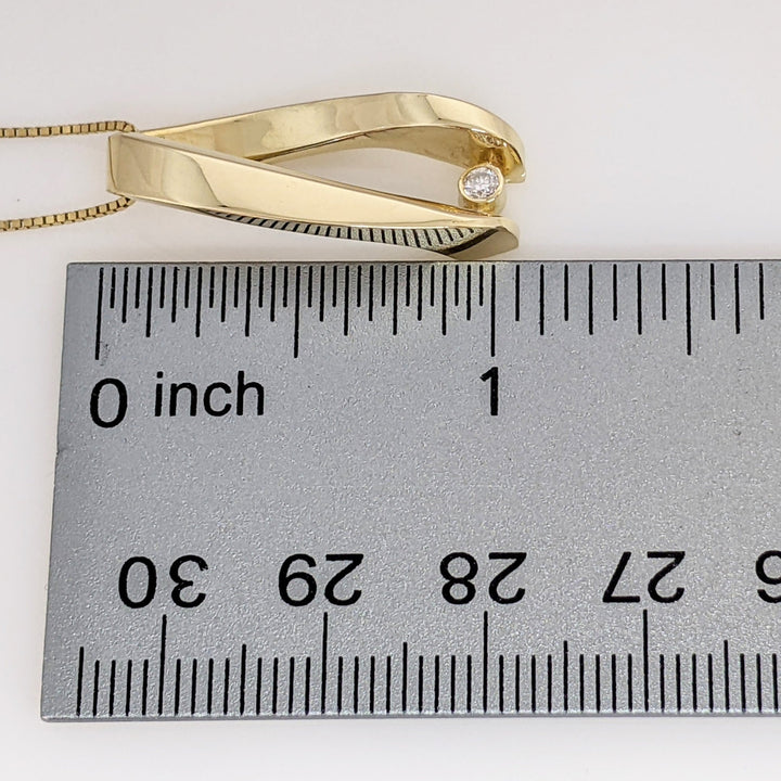 14K .06 CARAT TOTAL I1 H DIAMOND ROUND FREE FORM ESTATE PENDANT & CHAIN 6.9 GRAMS