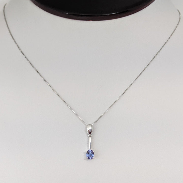 14K WHITE IOLITE OVAL 4X5 DROP ESTATE PENDANT & CHAIN 1.6 GRAMS