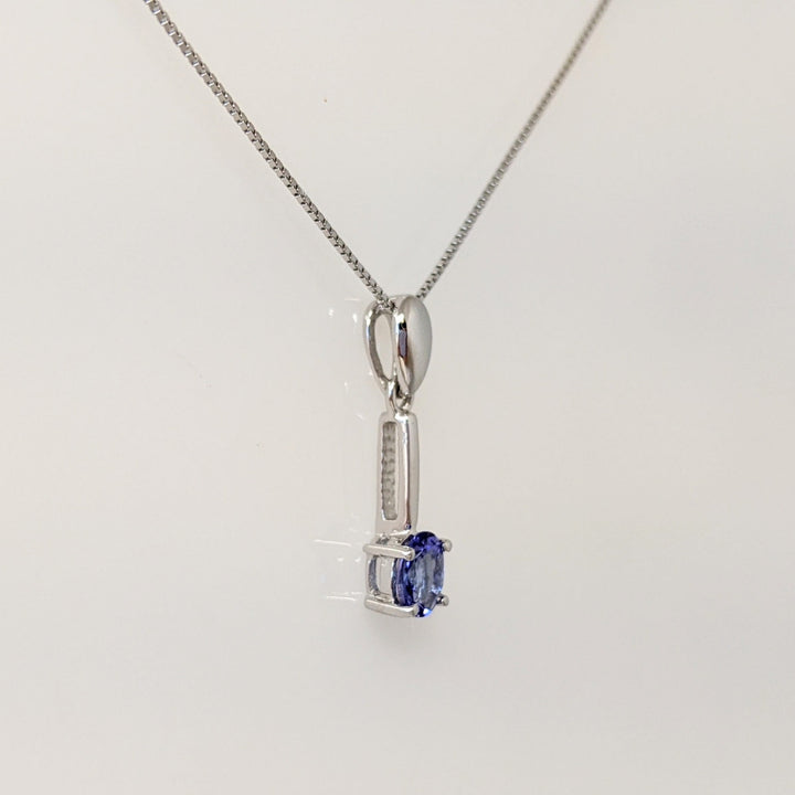 14K WHITE IOLITE OVAL 4X5 DROP ESTATE PENDANT & CHAIN 1.6 GRAMS