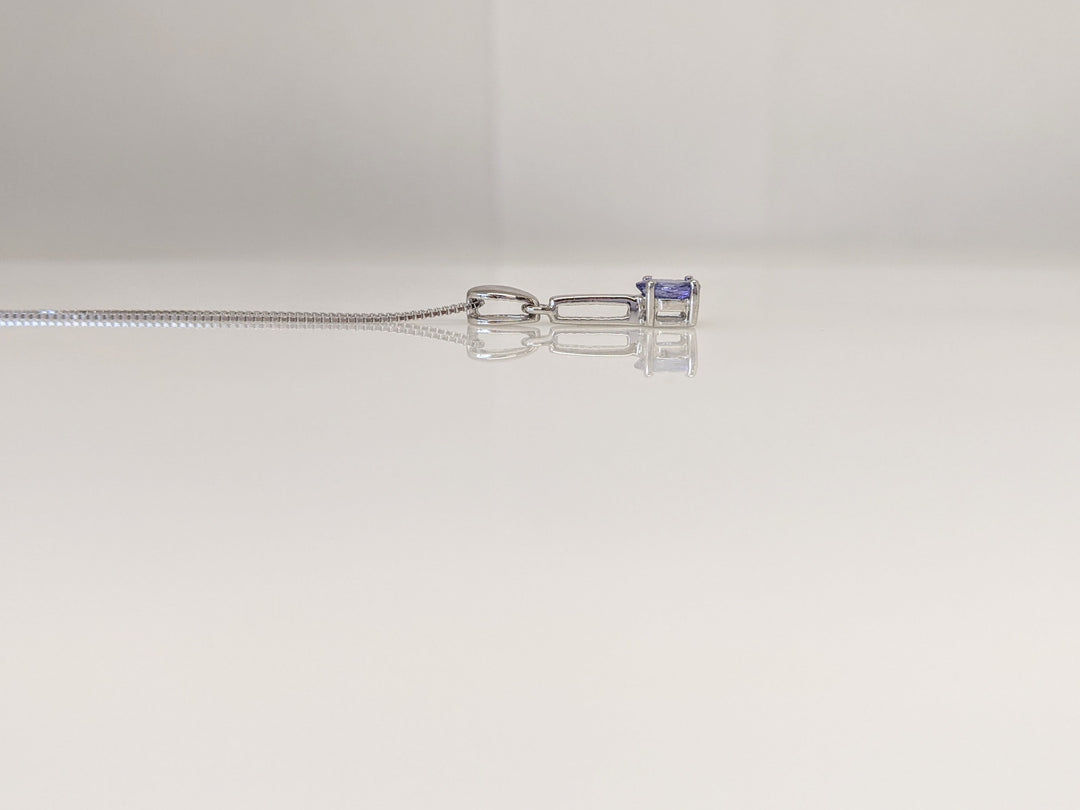 14K WHITE IOLITE OVAL 4X5 DROP ESTATE PENDANT & CHAIN 1.6 GRAMS