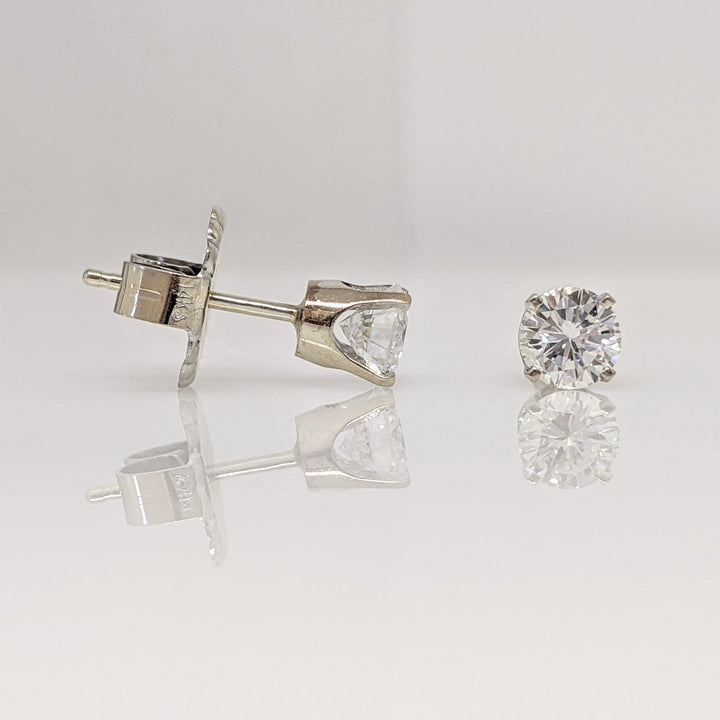 14K WHITE 1.01 CARAT TOTAL WEIGHT I1 G DIAMOND ROUND (2) ESTATE STUD EARRINGS 1.9 GRAMS