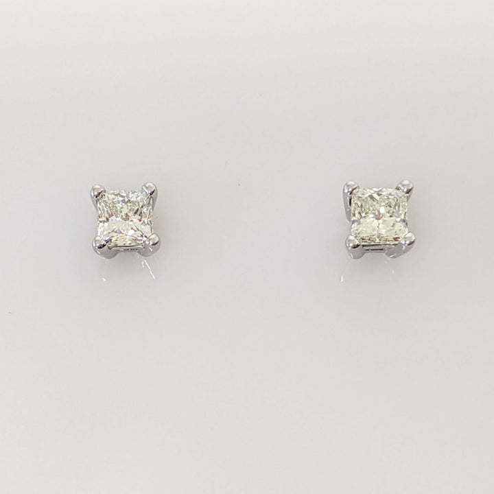 14K WHITE .30 CARAT TOTAL WEIGHT SI2 J DIAMOND PRINCESS CUT (2) ESTATE STUD EARRINGS 0.7 GRAMS