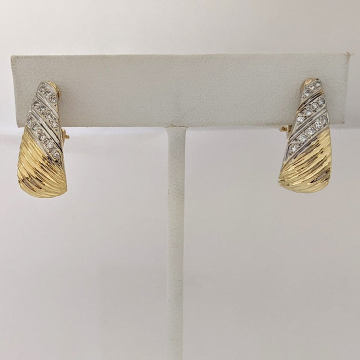 14K .24 CARAT TOTAL WEIGHT SI1 I DIAMOND ROUND (24) RIBBED ESTATE EARRINGS 9.2 GRAMS