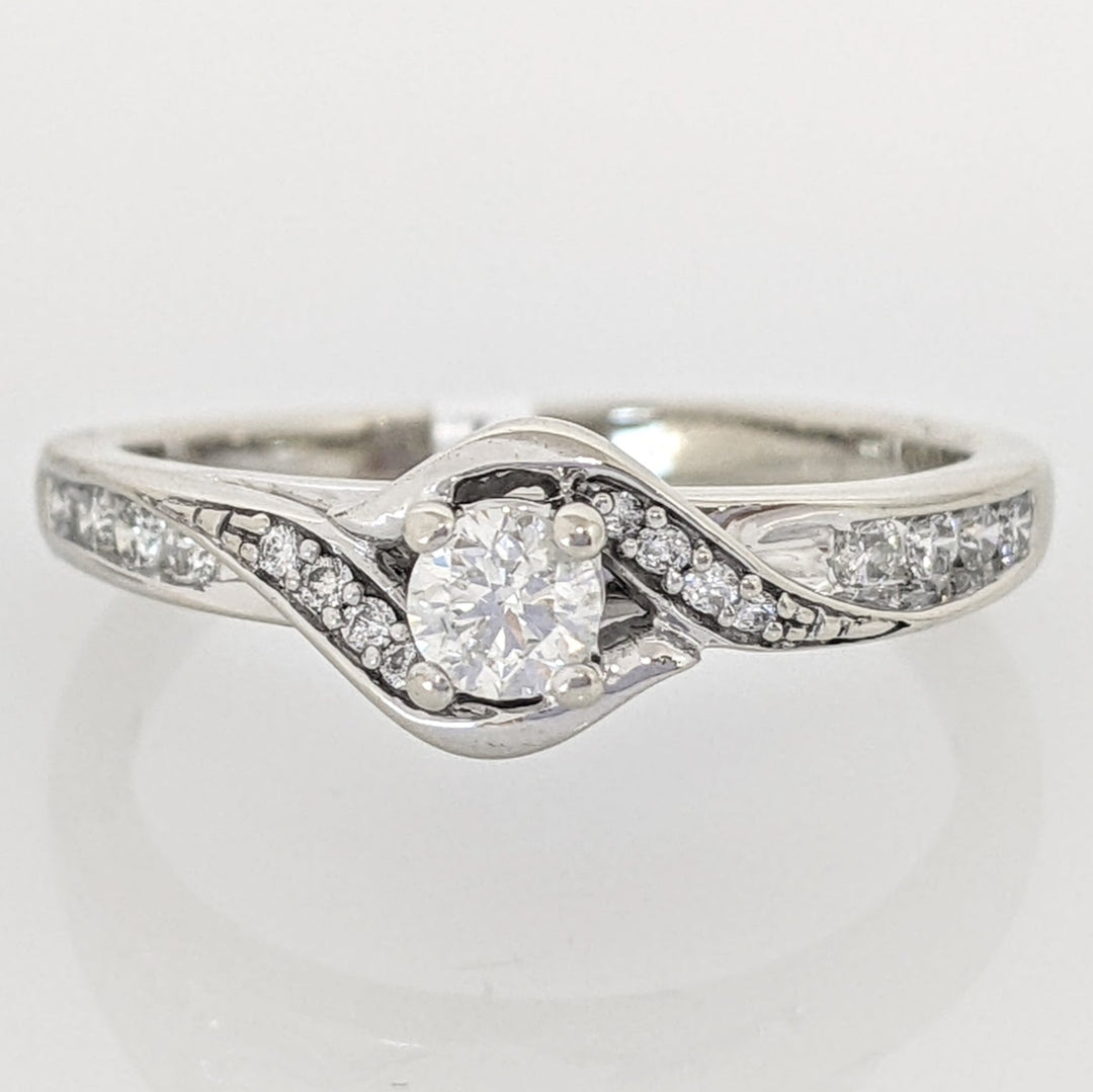 10K WHITE .41 CARAT TOTAL WEIGHT I1 H DIAMOND ROUND (17) BYPASS ESTATE RING 2.8 GRAMS