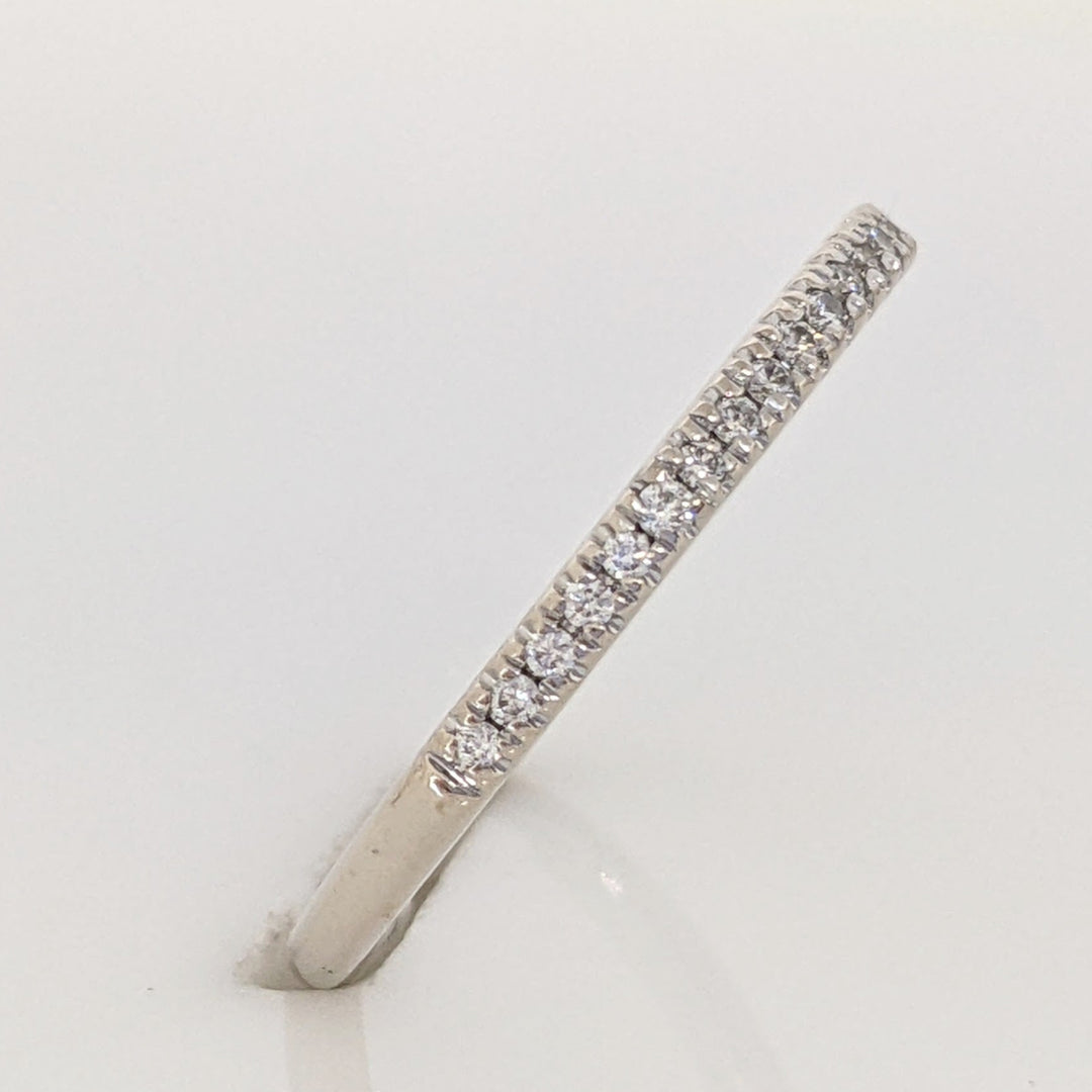 14K WHITE .13 CARAT TOTAL WEIGHT SI1 I DIAMOND ROUND (25) ESTATE PRONG BAND 1.4 GRAMS