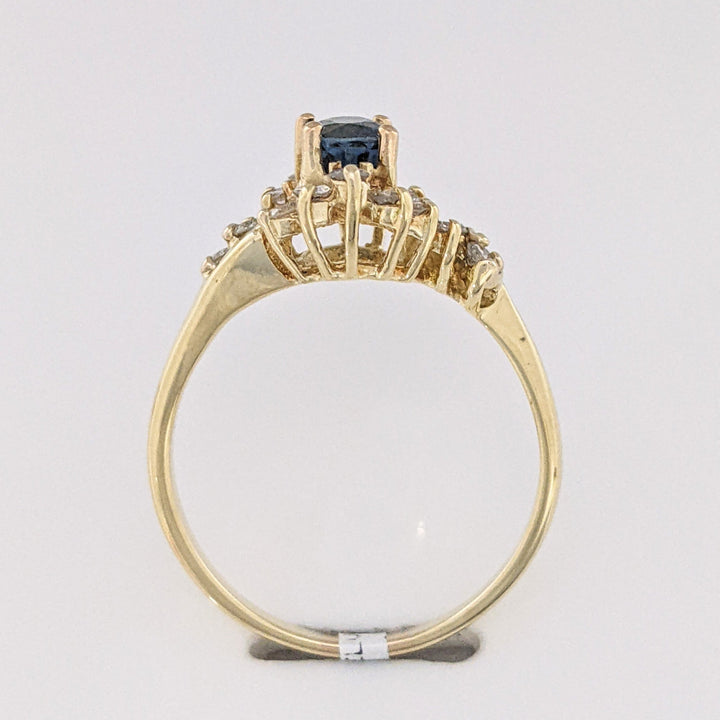 14K SAPPHIRE OVAL 4X6 WITH .35 CARAT TOTAL WEIGHT (14) ROUND ESTATE RING 3.1 GRAMS