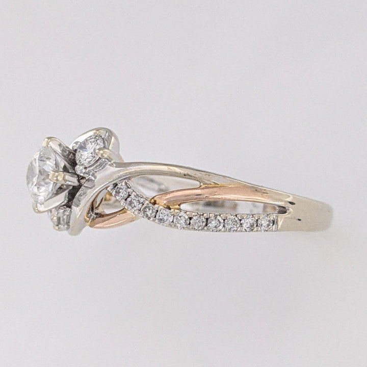 14K TWO TONE .53 CARAT TOTAL WEIGHT I1 G DIAMOND ROUND (23) BYPASS TRINITY ESTATE RING 3.7 GRAMS