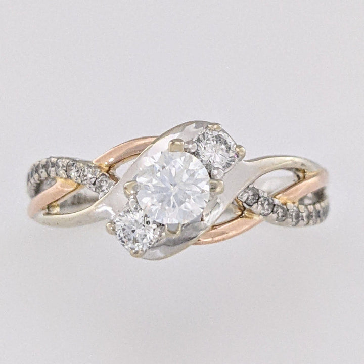 14K TWO TONE .53 CARAT TOTAL WEIGHT I1 G DIAMOND ROUND (23) BYPASS TRINITY ESTATE RING 3.7 GRAMS