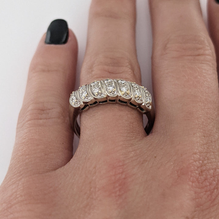 18K WHITE .24 CARAT TOTAL WEIGHT VS2 H DIAMOND ROUND (14) SINGLE CUT ESTATE BAND 4.0 GRAMS