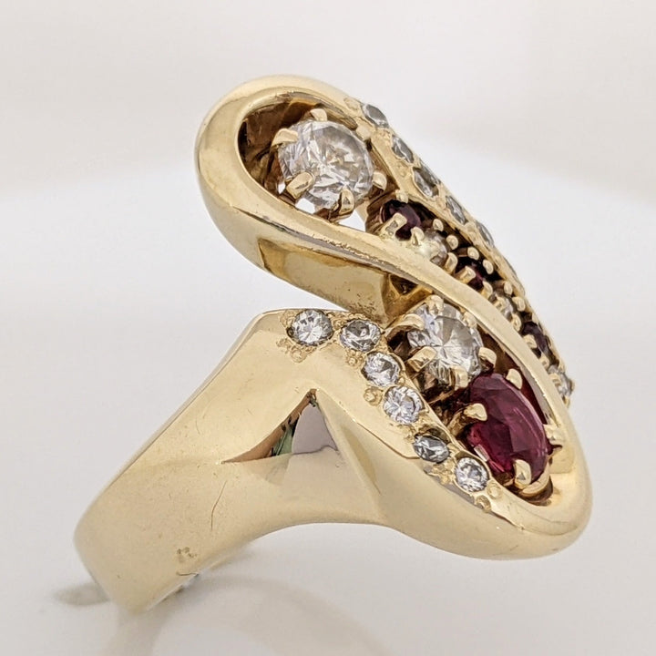 14K .75 CARAT TOTAL WEIGHT VS2 H DIAMOND ROUND (18) RUBY (4) ESTATE FREE FORM RING 14.7 GRAMS