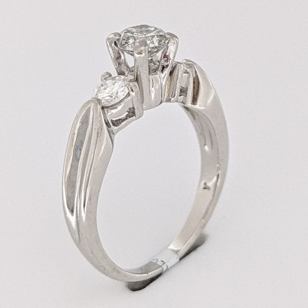 PLATINUM 1.06 CARAT TOTAL WEIGHT I1 K DIAMOND ROUND (3) TRINITY ESTATE RING 6.6 GRAMS