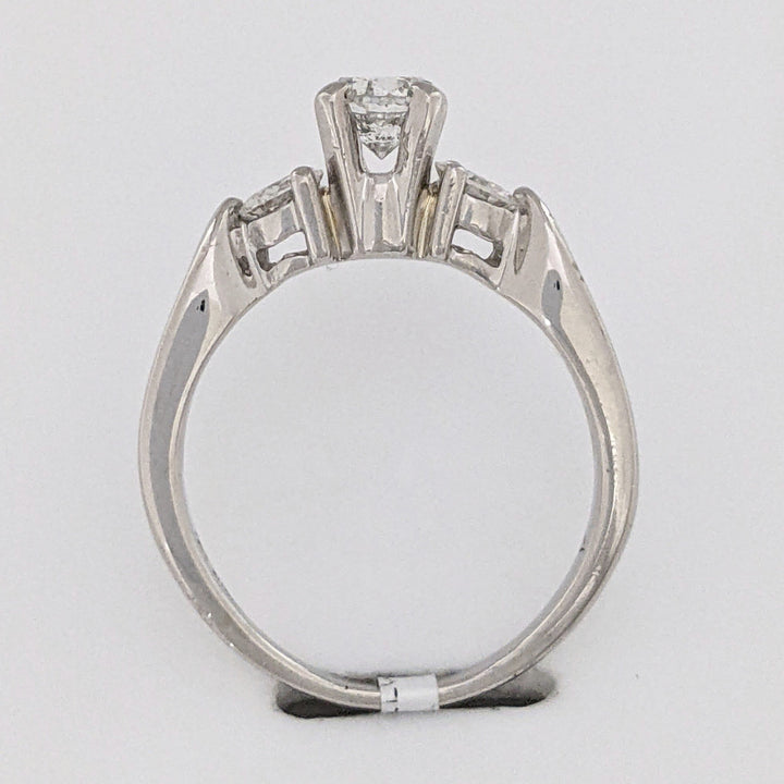 PLATINUM 1.06 CARAT TOTAL WEIGHT I1 K DIAMOND ROUND (3) TRINITY ESTATE RING 6.6 GRAMS