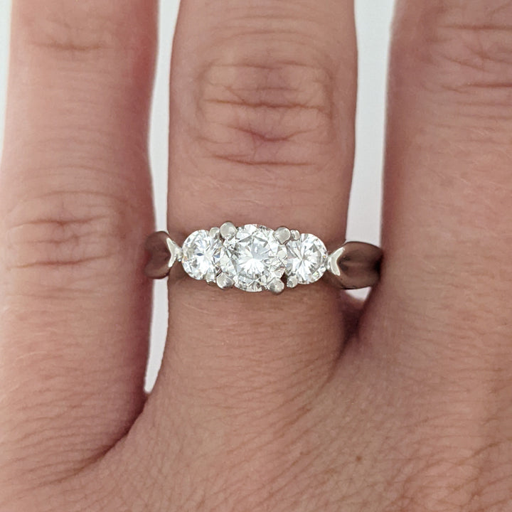 PLATINUM 1.06 CARAT TOTAL WEIGHT I1 K DIAMOND ROUND (3) TRINITY ESTATE RING 6.6 GRAMS