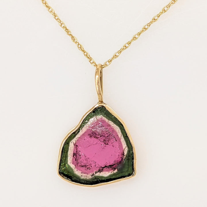 14K WATERMELON TOURMALINE FREE FORM ESTATE PENDANT & CHAIN 2.0 GRAMS