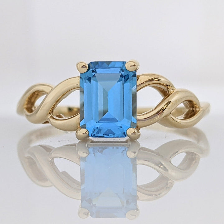 10K BLUE TOPAZ EMERALD CUT 6X8 TWIST TOP ESTATE RING 2.8 GRAMS