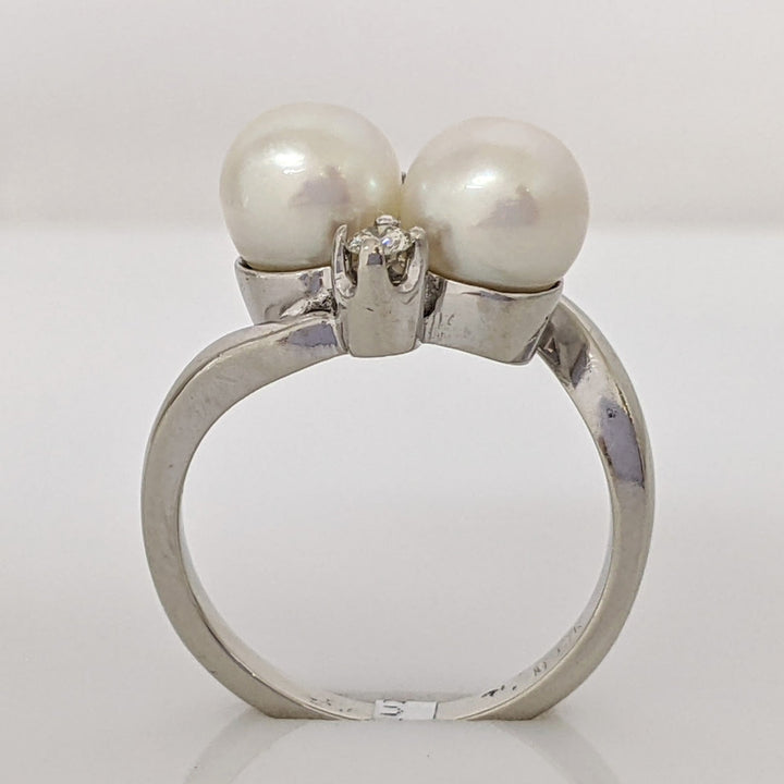 14K WHITE PEARL ROUND 7MM (2) WITH (2) MELEE BYPASS ESTATE RING 4.8 GRAMS