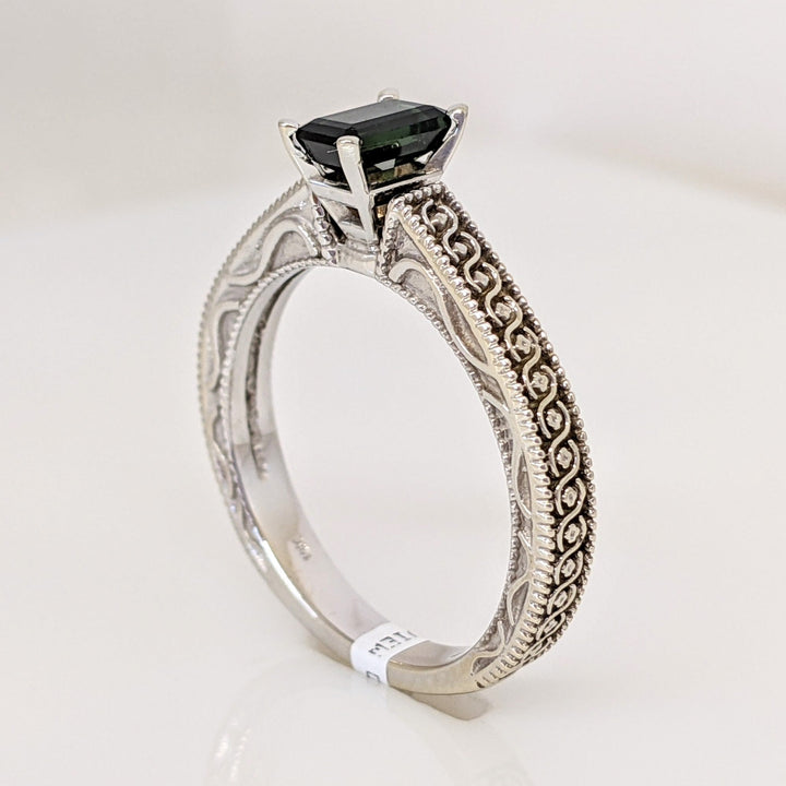 14K WHITE GREEN TOURMALINE EMERALD CUT 4X6 ETCHED MOUNTING ESTATE RING 5.1 GRAMS