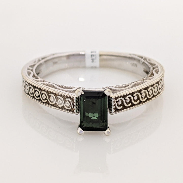 14K WHITE GREEN TOURMALINE EMERALD CUT 4X6 ETCHED MOUNTING ESTATE RING 5.1 GRAMS