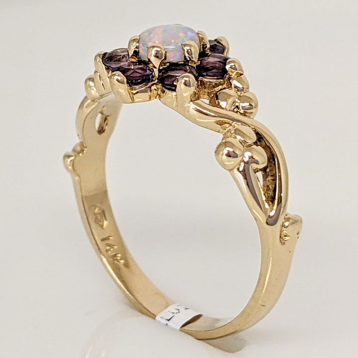 14K OPAL ROUND 4MM (1) AMETHYST 2.5MM (6) FLORAL ESTATE RING 2.6 GRAMS