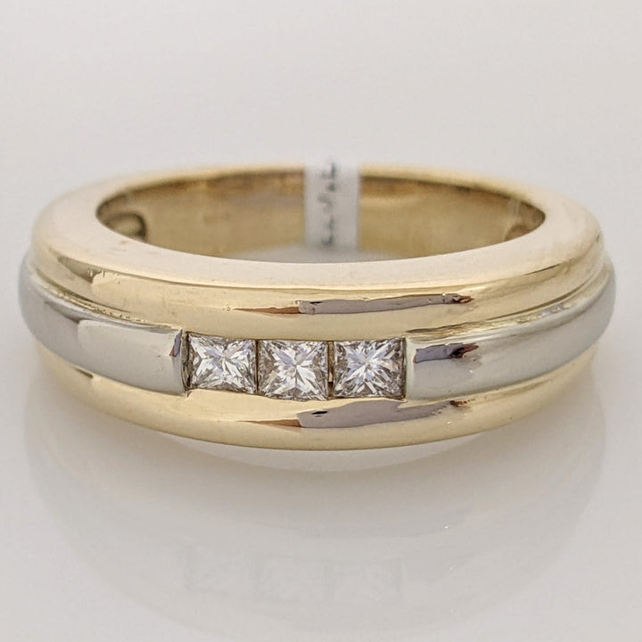 14K TWO-TONE .30 CARAT TOTAL WEIGHT SI2 G DIAMOND PRINCESS CUT (3) ESTATE CHANNEL BAND